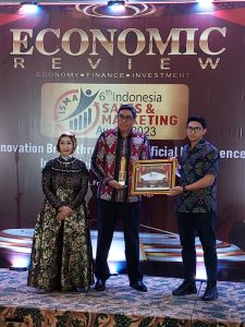 Terima Penghargaan dari Economic Review, Bank Sumut Terus Perkuat Marketing Bisnis