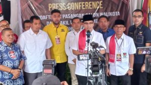 Diiringi Barongsai, Rico-Zaki Mendaftar ke KPU Medan