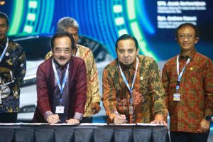 Joint Study Pengembangan Kendaraan Listrik, PLN Icon Plus Lakukan MoU dengan Indomobil 