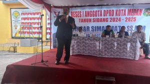 Binsar Simarmata Dengarkan Curhat Warga Medan Johor Soal Pajak Pemakaman