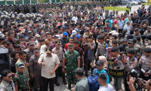 Rubuhkan Diskotik Marcopolo, Bobby Nasution: Belum Pernah Ketemu Ada Kantor Ormas Punya Alat DJ