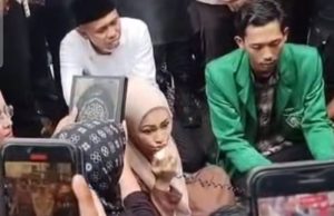 Massa Minta Ketua DPRD Sumut Disumpah Al Qur’an agar Tidak Bohong