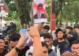 Video Dugem Viral, Pecat Ajie Karim!