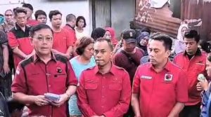 PDIP Medan Bantu Korban Kebakaran Jalan Gaharu