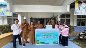 PLN Icon Plus Pasang Lampu Penerangan Jalan Tenaga Surya di Bangun Purba