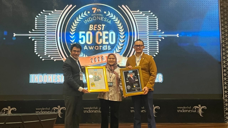 Dirut dan Direktur Operasi PLN Icon Plus Raih Penghargaan Best 50 CEO dan Best COO Awards 2026