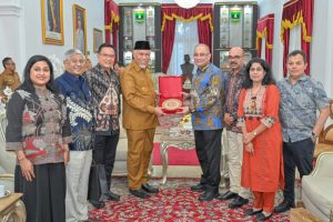 Gubernur Sumbar Berharap Pengusaha India Mau Berinvestasi di Industri Hilirisasi Gambir