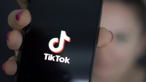 Polda Sumut Ringkus Host Live Pornografi TikTok di Hamparan Perak