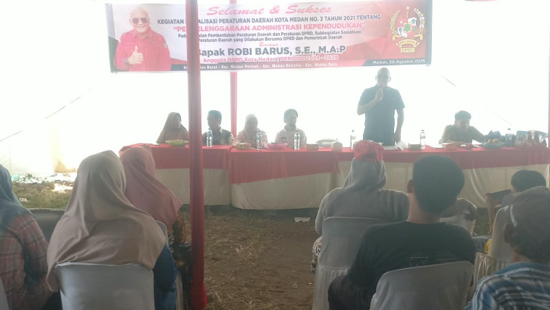 Robi Barus Ingatkan Masyarakat Bahwa Kelengkapan Adminduk Berkaitan dengan Program Pemerintah