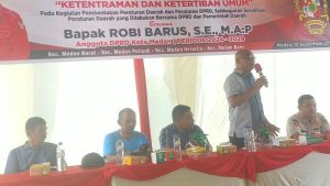 Robi Barus Minta Pihak Kecamatan Beperan Aktif Soal Pedagang Berjualan di Trotoar