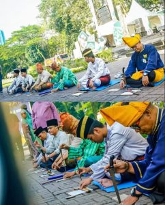 Festival Mendirikan Keris Tanpa Warangka